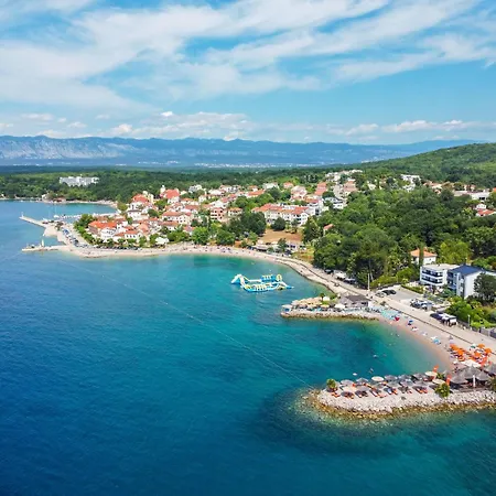 Jelka 3 By Interhome Njivice